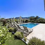 Βίλα Sahra Exclusive Dalyan - Family-friendly Luxury In Dalyan Centre With Large Private Pool & Garden Ortaca (Mugla)