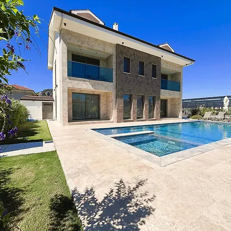 Villa Sahra Exclusive Dalyan - Family-friendly Luxury In Dalyan Centre With Large Private Pool & Garden