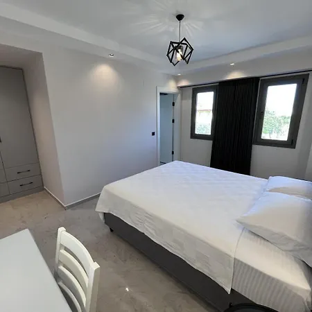 Sahra Exclusive Dalyan - Family-friendly Luxury In Dalyan Centre With Large Private Pool & Garden Villa *