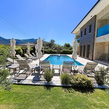 Villa Sahra Exclusive Dalyan - Family-friendly Luxury In Dalyan Centre With Large Private Pool & Garden